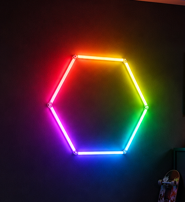 Harga bagus RGB LED Light Hexagon Modular Ceiling Lighting System untuk Garage Gym Workshop Kantor Koneksi Honeycomb LED Hex Light Panel on line
