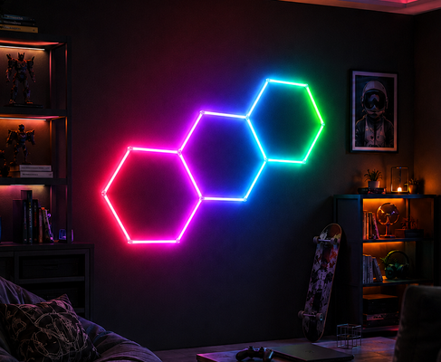 Sistem Cahaya Heksagonal RGB LED Modular Honeycomb yang dapat dihubungkan yang dirancang untuk kebutuhan pencahayaan langit-langit bengkel gym garasi dan kantor
