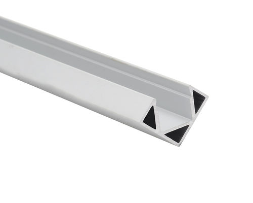 90 Derajat 18x18mm Frosted 6063 T5 LED Corner Profile