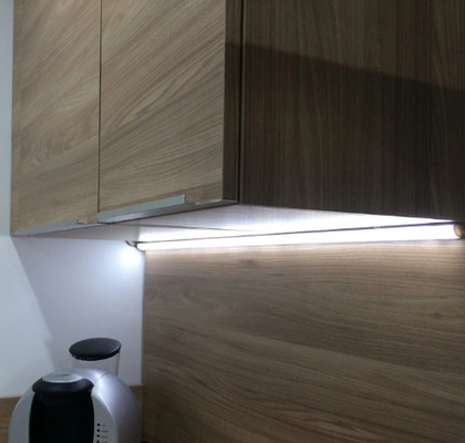T5 90 45 Derajat Led Aluminium Channel Corner Strip Light Heat Sink Dengan Klip Penutup Pmma